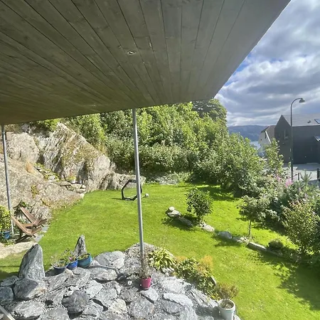 Cozy In Varden With Great Views Of Apartment *